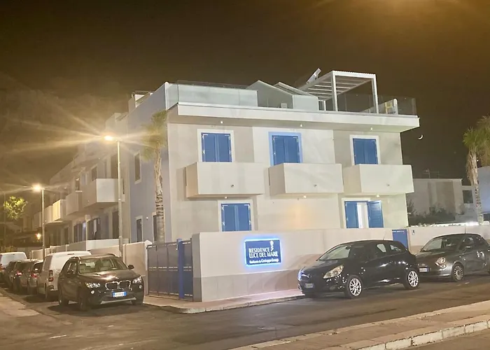 度假居 Zefiro&levante2 Luce Del Mare *