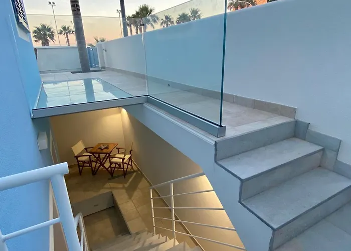 Zefiro&levante2 Luce Del Mare 度假居 *