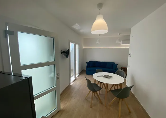 度假居 Zefiro&levante2 Luce Del Mare 圣维托罗卡波