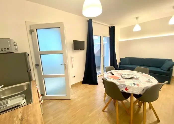 Zefiro&levante2 Luce Del Mare * 圣维托罗卡波