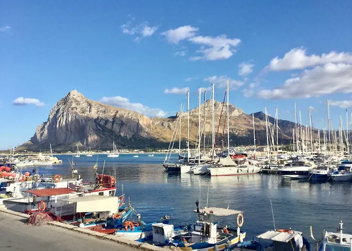 度假居 Zefiro&levante2 Luce Del Mare *