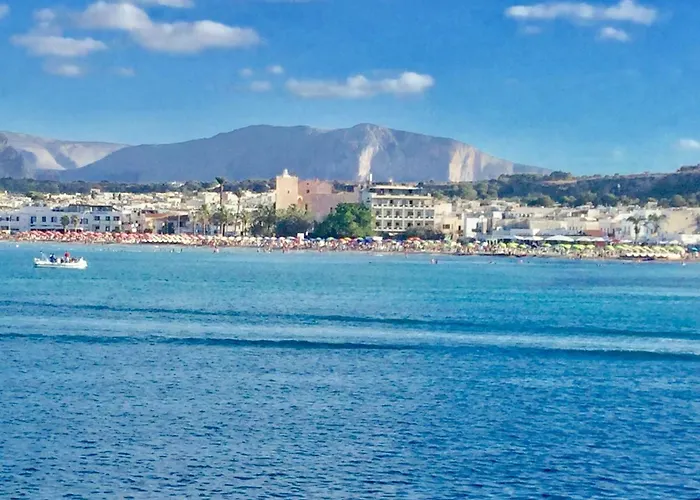 Zefiro&levante2 Luce Del Mare * 圣维托罗卡波